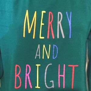 Style and co Merry and bright Christmas lightweight sweat shirt, NEW